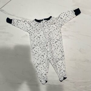 NWOT Gerber Baby Moon & Stars Footie Sleeper Pajama Onesie Unisex boy or girl